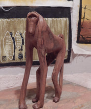 Monkey hand carving from Seringa wood